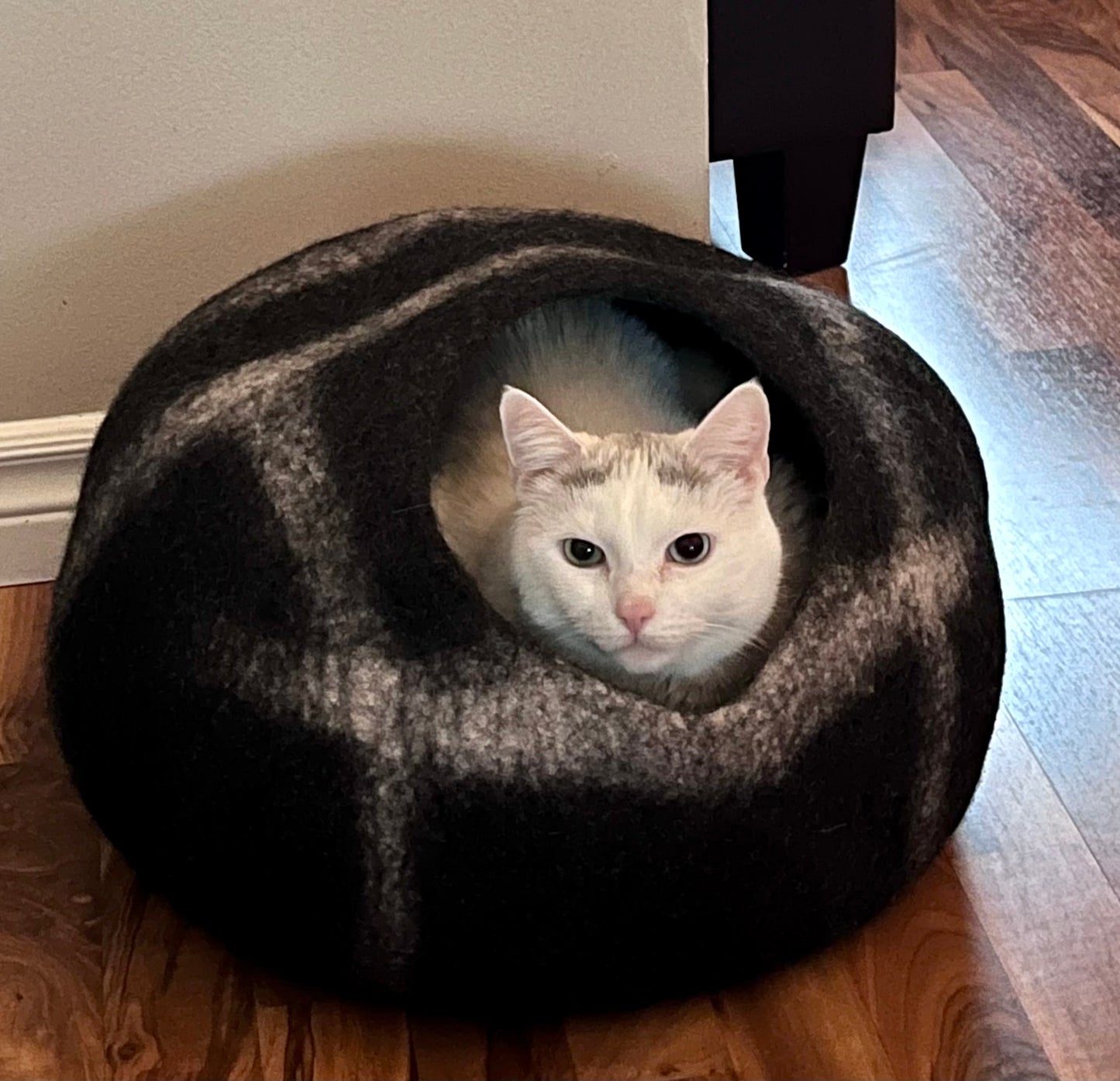 Cat Cave 100% wool made in Nepal $60