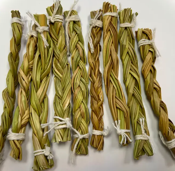 Sweet Grass Braided 4"