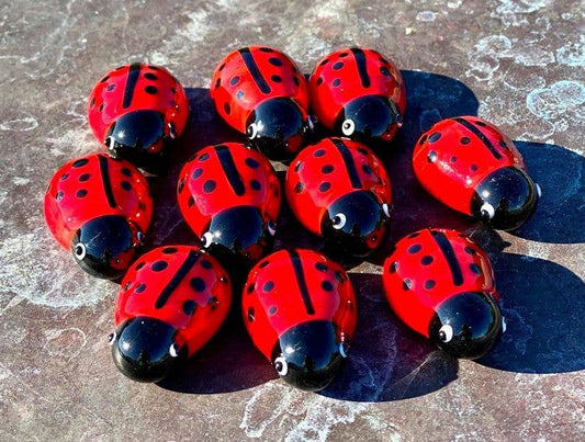 GIV Glass Ladybug Sitter Collectible $6
